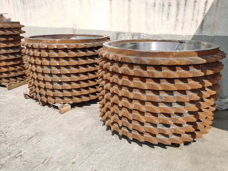 傳統冈本视频黄色處理廢渣總 “水土不服”？為何雙齒輥機型能輕鬆勝任？